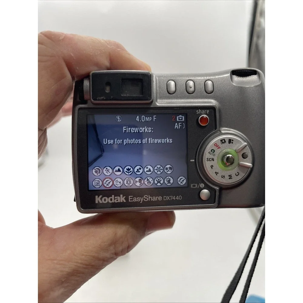 Vtg Kodak EasyShare DX7440 Digital Camera 4.0MP 4X Zoom+Battery+ SD Card~Tested
